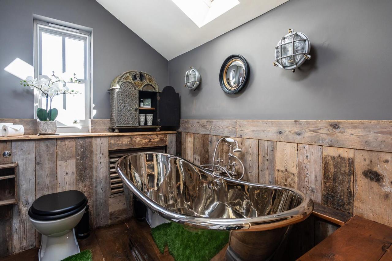 The Cocktail Lounge At Cheshire Boutique Bathhouse Apartment Nantwich Luaran gambar